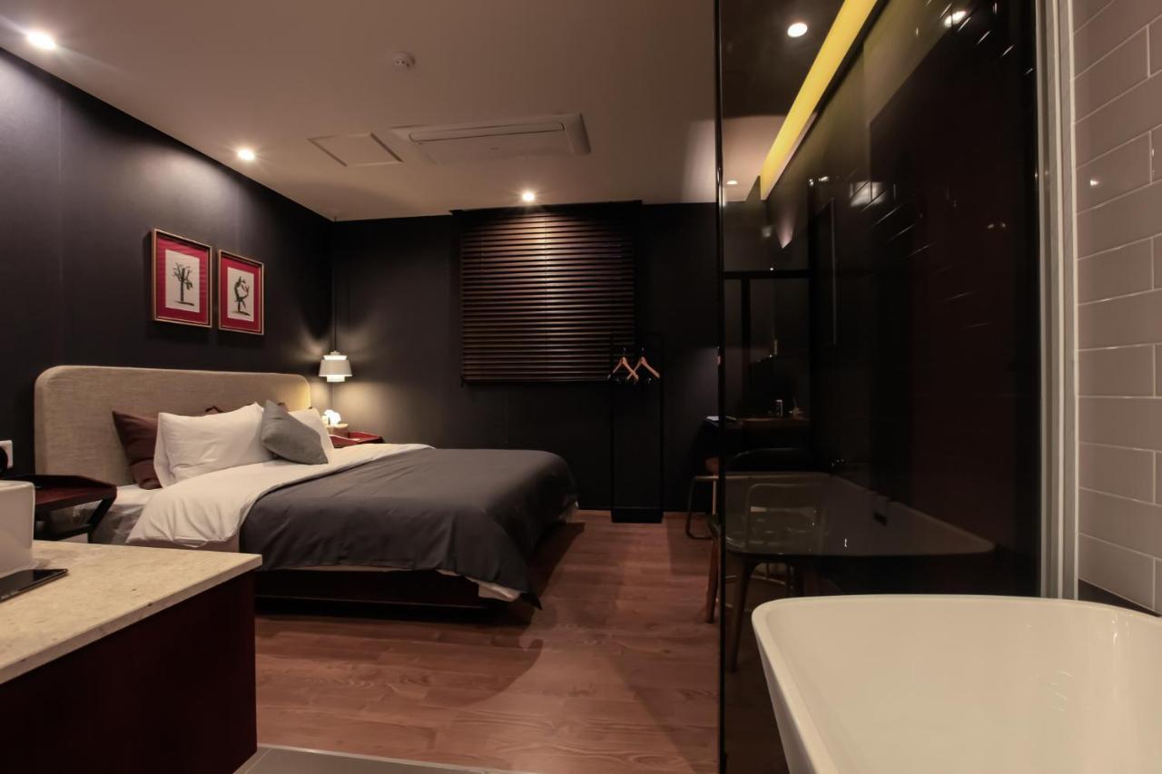 Brown-Dot Hotel Yangjeong Busan Exterior photo