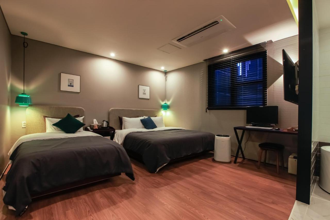 Brown-Dot Hotel Yangjeong Busan Exterior photo